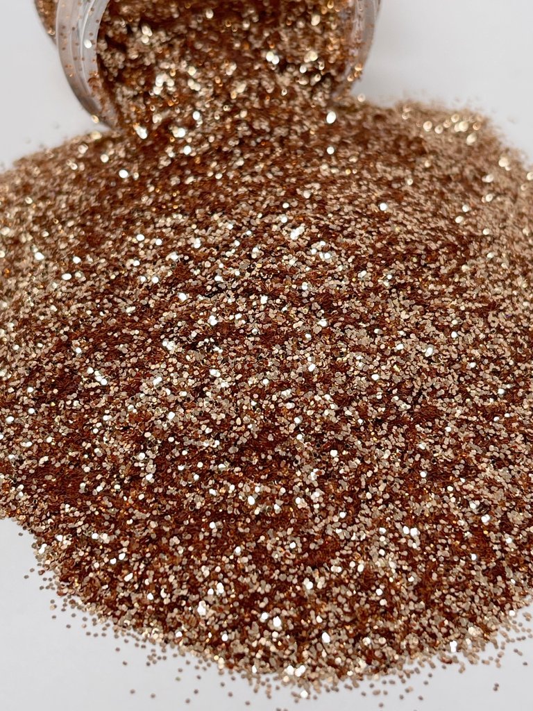 GLITTER CHIMP TANNED HIDE COARSE GLITTER